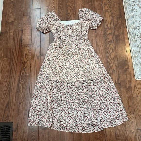 Pink Martini Floral Top with Red and White Details - Picture 9 of 13